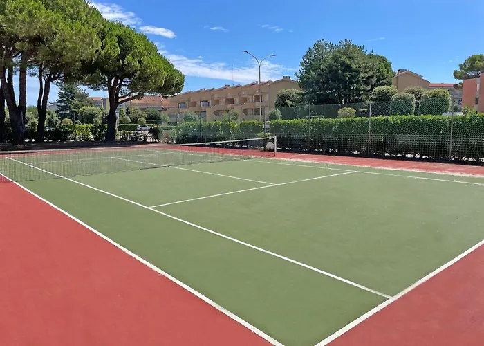 Spacious With Pool Access * Bibione