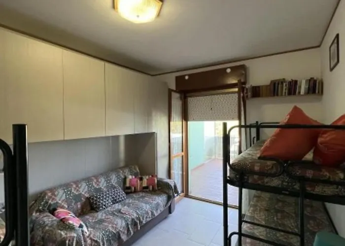 Spacious With Pool Access Appartement Bibione